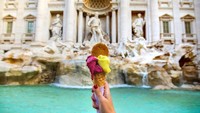 Roma juga menawarkan berbagai macam restoran halal. Jangan lupa cicipi juga gelato yang khas. Kunjungilah toko gelato halal yang sepenuhnya menggunakan bahan-bahan alami, Frigidarium untuk menikmati beragam rasa gelato. (iStock)