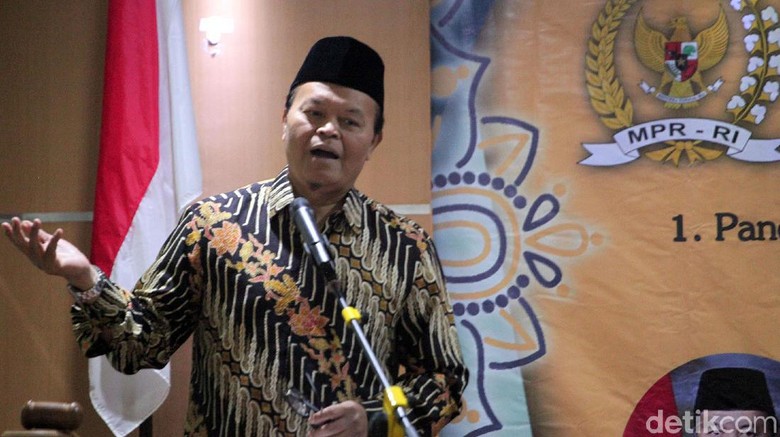 PKS Minta Sukmawati Tanggung Jawab soal Ucapan Nabi Muhammad-Sukarno PKS Minta Sukmawati Tanggung Jawab soal Ucapan Nabi Muhammad-Sukarno