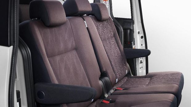 Penjualan Terus Menukik, Toyota Perbaiki Desain Sienta 