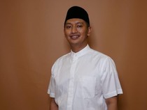 Komisaris Independen BSI Arief Rosyid Raih Gelar Doktor dari UI