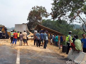 Kecelakaan Beruntun di Tol Purbaleunyi, Sejumlah Kendaraan Terbakar