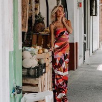 Tetapi, banyak netizen mengkritik penampilan Kristin. Mereka mengklaim bahwa ibu tiga anak ini terlalu kurus. Padahal Kristin kerap berbagi rahasia gaya hidup sehatnya dengan para penggemarnya. Foto: Instagram