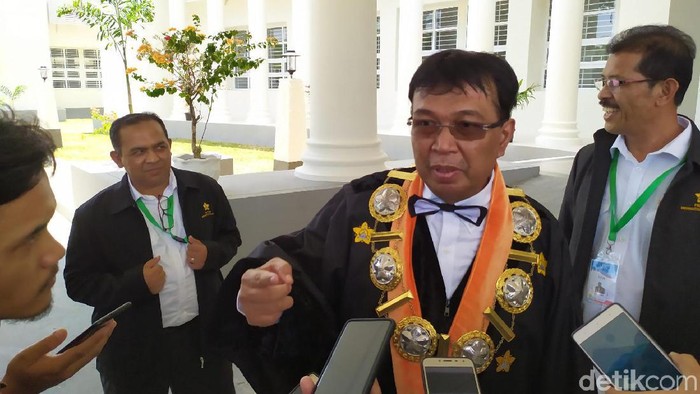 Rektor Unsyiah Prof Samsul Rizal