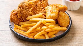 Bisnis Fried Chicken Gerobakan Vs KFC-MCD