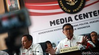 Terkait rusuh di Papua-Papua Barat, polisi menetapkan total 46 orang tersangka. Wiranto memastikan penanganan proses hukum berlanjut. 