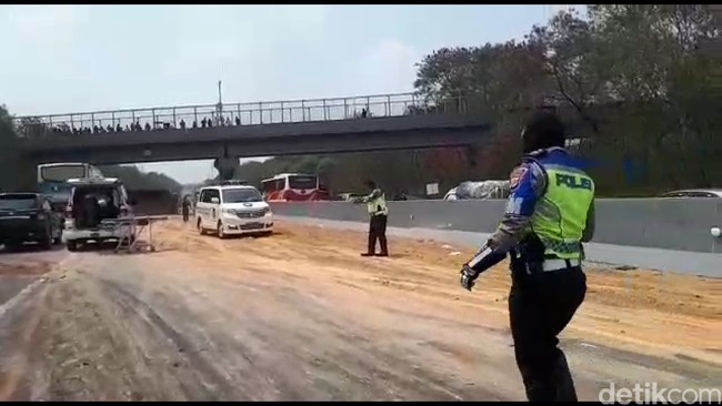 Isu Angker di Jalan Tol Cipularang hingga Pengemudi Doyan Ngebut