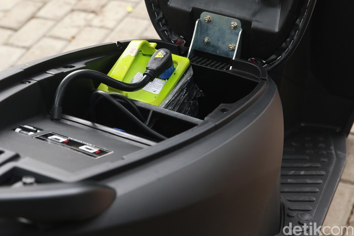 Baterai Motor Listrik Gesits