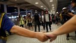 Giliran Pelajar Hong Kong Turun Ke Jalan Gelar Aksi Protes