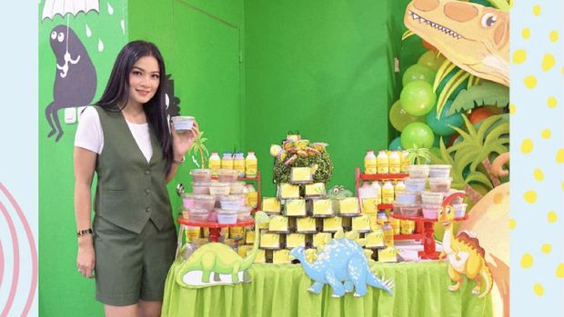 Jual Gincu & Jadi Youtuber, Ini Sumber-sumber Uang Titi Kamal