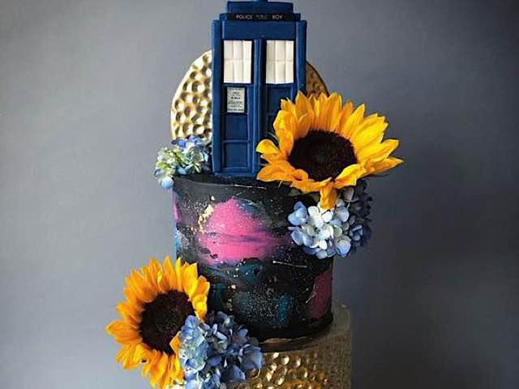 10 Inspirasi Kue Pengantin yang Anti Mainstream