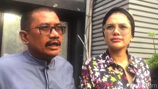 Panas! Jerinx Kini Perang Status dengan Nikita Mirzani