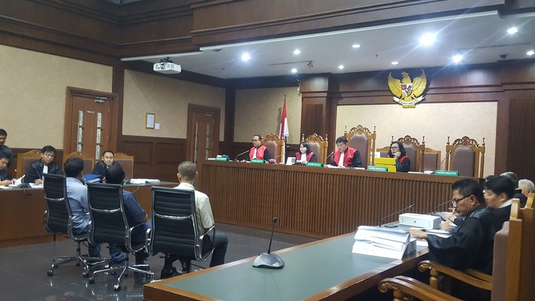Saksi Cerita Dimarahi Terdakwa Kasus Bakamla karena Keterangannya ke KPK Saksi Cerita Dimarahi Terdakwa Kasus Bakamla karena Keterangannya ke KPK
