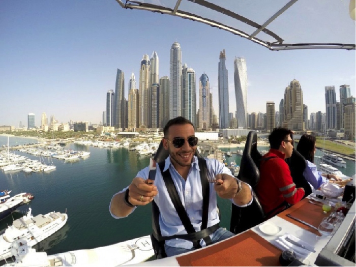 Dinner in the Sky/ Foto: dinnerinthsky.ae Dinner in the Sky/ Foto: dinnerinthsky.ae