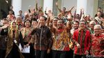 Ekspresi Jokowi Saat Berdampingan dengan Mahfud MD