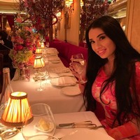 Dikabarkan jika dulu Paris berprofesi sebagai manajer media sosial Don. Foto: Instagram @parisdylan550