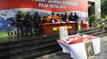 Aulia Kesuma Tertunduk Malu di Polda Metro Jaya
