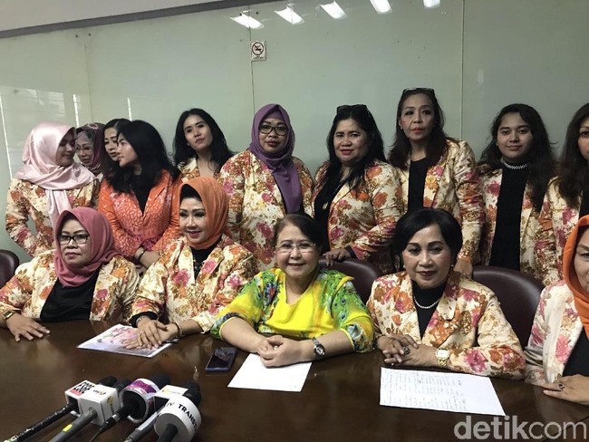 Merasa Teraniaya, Elza Syarief Bantah Ada Perdamaian