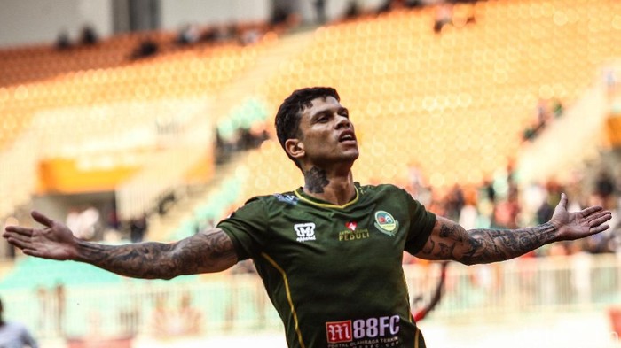 Ciro Alves, pemain Tira Persikabo