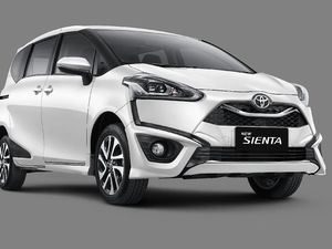 Honda Nyerah dengan Freed, Toyota Gaspol Sienta