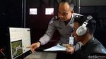 Penjual Cilok Buat SIM Pertama Seumur Hidup