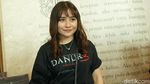 Prilly Latuconsina Ubah Gaya Rambut dengan Poni, Yay or Nay?
