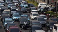 Kemacetan ini berada didua arah baik dari dan kearah Bundaran Hotel Indonesia maupun arah sebaliknya yang menuju ke Semanggi.