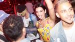 Pose Dua Lipa Melet Bareng Anwar Hadid