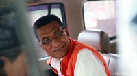 Kali ini, KPK menetapkan Muhammad Tamzil sebagai tersangka kasus dugaan jual-beli jabatan. Tamzil diduga menerima suap terkait pengisian perangkat daerah di lingkungan Pemerintah Kabupaten Kudus tahun 2019.