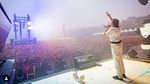 Astaga, DJ Flume Tampilkan Adegan Seks di Atas Panggung