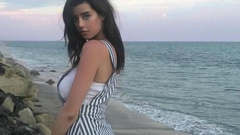 Matamu sangat indah seperti makhluk langka, sebut sebuah komentar di Instagram. Foto: Instagram