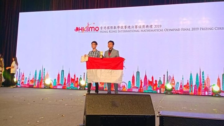 Keren! Siswa Indonesia Raih 124 Medali di Olimpiade Matematika Hong Kong 2019 Keren! Siswa Indonesia Raih 124 Medali di Olimpiade Matematika Hong Kong 2019