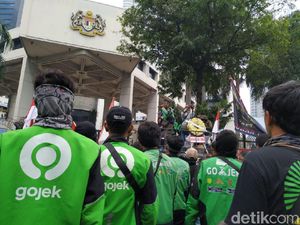 Demo Kedubes Malaysia Diikuti Ratusan Driver Gojek