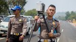 Suasana Olah TKP Pascatabrakan Beruntun di Tol Cipularang