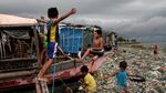 Kala Kemiskinan dan Sampah Plastik Ancam Kehidupan Manusia