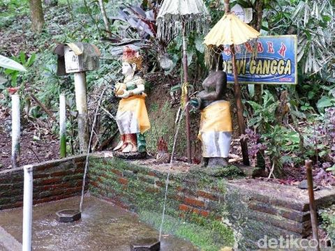 Rowo Bayu Bernuansa Mistis