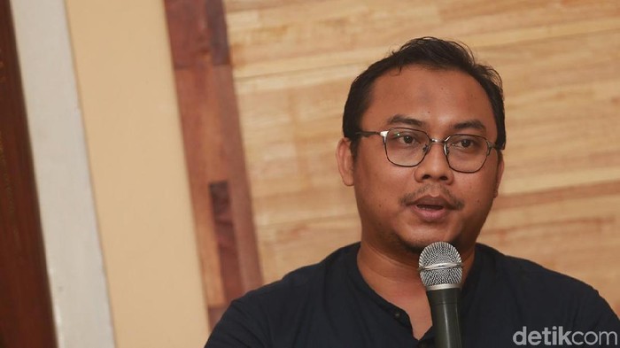 Veri Junaidi