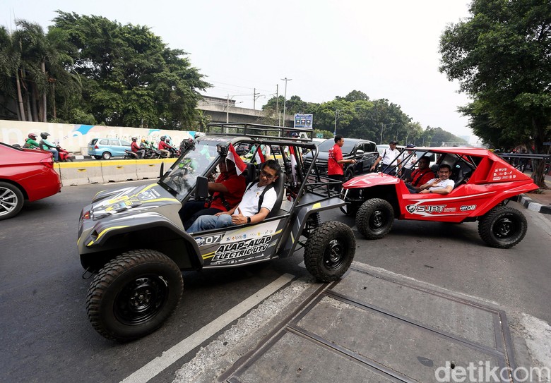 Mobil listrik garapan ITS. Foto: Rengga Sancaya Mobil listrik garapan ITS. Foto: Rengga Sancaya