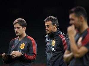 Pelatih Spanyol: Jika Enrique Ingin Kembali, Saya Siap Mundur