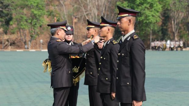 Pelantikan perwira Polri di Lapangan Bhayangkara Akpol Semarang.
