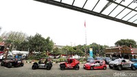Kegiatan Jambore Kendaraan Listrik Nasional yang digelar oleh Institut Teknologi Sepuluh Nopember (ITS) itu berbentuk rally dan menempuh jarak mencapai 900 Km dari Surabaya menuju Jakarta.