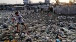 Jorok! Lautan Sampah Kepung Kampung Bengek Jakut