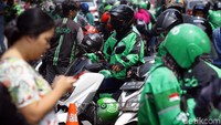 Berikutnya Zona II (Jabodetabek): Rp 2.000-2.500 per km dengan biaya minimal Rp 8.000-10.000.