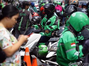 Tarif Ojol Naik Rp 250/Km, Apa Kata Gojek dan Grab?