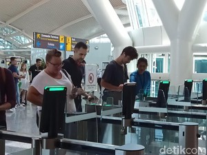 Keren! Bandara Ngurah Rai Punya Alat Pemeriksa Penumpang-Bagasi Otomatis