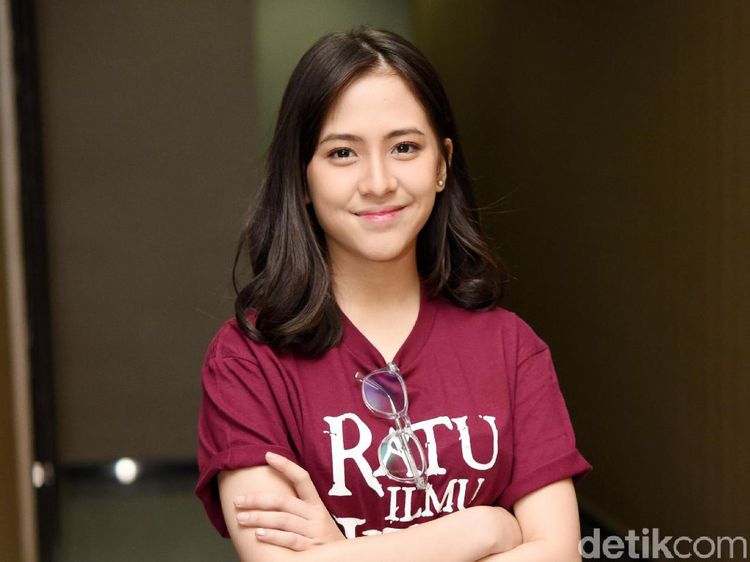 Pesona Zara Eks JKT48 yang Jajal Film Horor