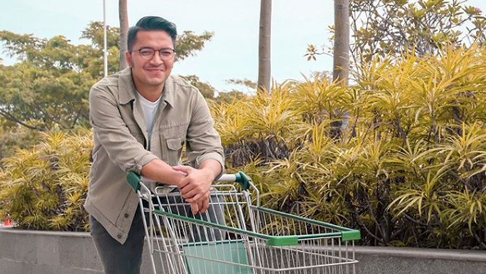 Ihsan Tarore dari instagram pribadinya.