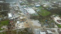 Menurut Badan Badai Nasional Amerika Serikat, National Hurricane Center (NHC), badai diperkirakan akan bergerak ke barat dan barat laut dan melambat. Lambatnya gerakan Dorian menyulitkan ramalan. Terran Knowles/Our News Bahamas/via Reuters.