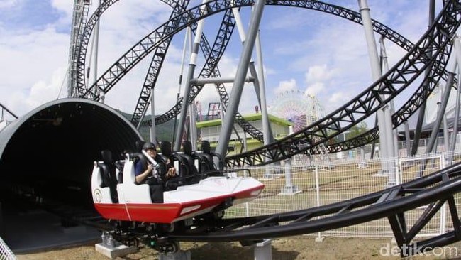 5 Roller Coaster Paling Menakutkan di Dunia, Siapa Mau Coba?