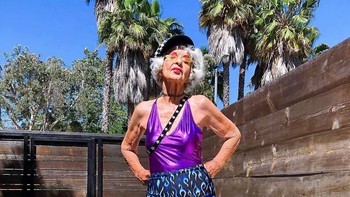 Cicit perempuannya merasa saat itu neneknya tengah mengenakan pakaian yang super manis sehingga ia ingin mengabadikannya. Ia pun mengizinkan. Foto:Instagram/baddiewinkle