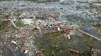 Badai Dorian diketahui kemudian bergerak melambat. Dilansir dari BBC News Indonesia, semakin rendah kecepatan Badai Dorian justru semakin besar kemungkinan kerusakan terjadi di wilayah tersebut, karena angin kencang dan hujan akan lebih lama berada di suatu tempat. Terran Knowles/Our News Bahamas/via Reuters.